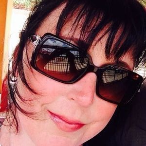 Meet your Posher, Christy